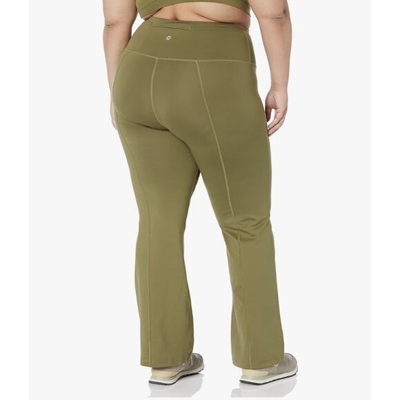 Core‎ 10 Leggings Womens 2X High Rise Boot Cut Yoga Gym Comfort Dark Olive Green - Picture 2 of 5